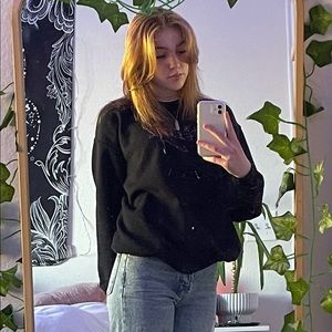 Meet your Posher, Mia